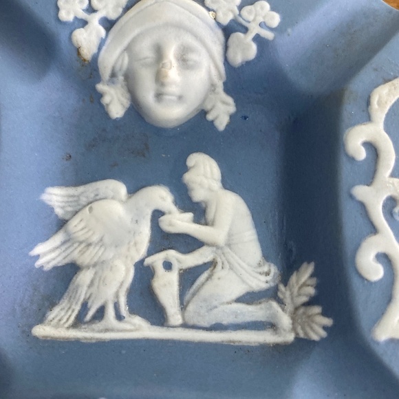 Ashtray Blue & White - Picture 9 of 10